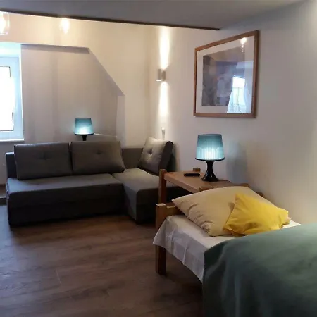 Mala Maggie Hostel