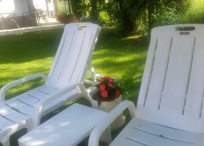 Mala Maggie بيت شباب *